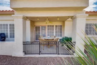 Photo #4: 2500054 Listing