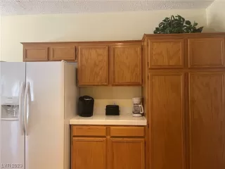 Photo #5: 2500104 Listing 