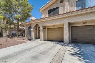 Photo #3: 2500110 Listing