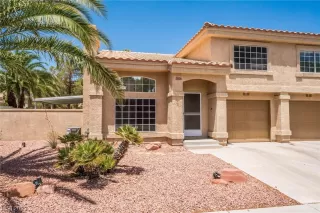 Photo #1: 2500155 Listing 