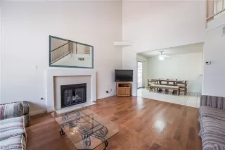 Photo #5: 2500155 Listing 