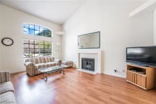 Photo #6: 2500155 Listing 