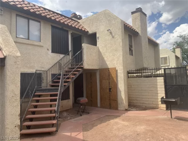 MLS: 2500211 Condo For Sale