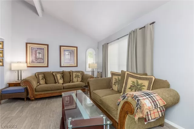 MLS: 2500231 Condo For Sale