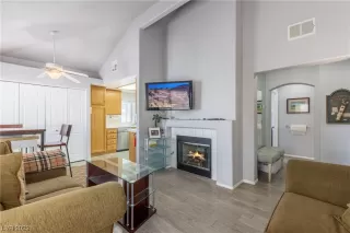 Photo #2: 2500231 Listing 