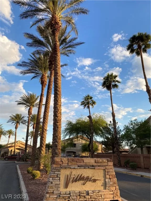 MLS: 2500232 Condo For Sale