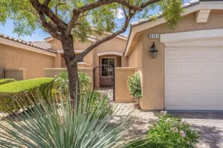 Photo #1: 2500233 Listing