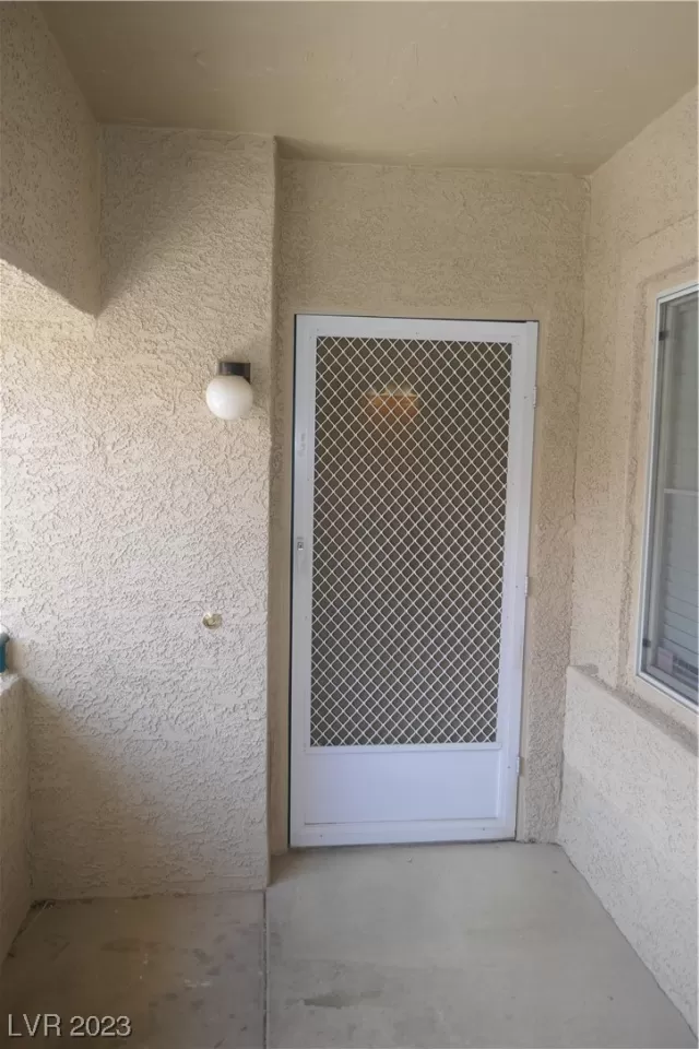 MLS: 2500304 Condo For Sale