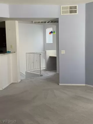 Photo #4: 2500311 Listing 