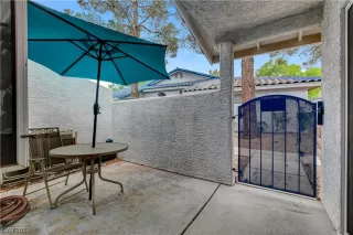 Photo #3: 2500374 Listing