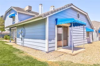 Photo #2: 2500437 Listing