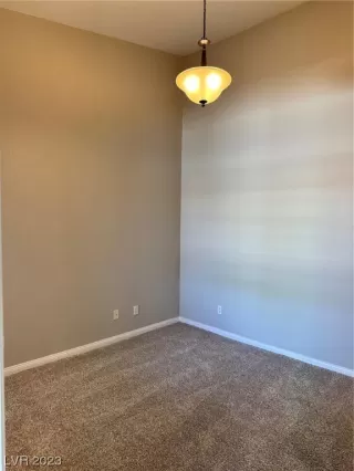 Photo #3: 2500458 Listing