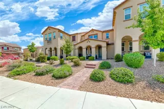 Photo #1: 2500557 Listing