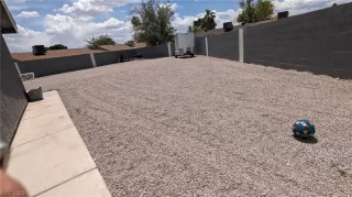 Photo #5: 2500559 Listing 