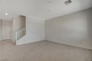 Photo #4: 2500634 Listing 