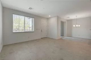 Photo #6: 2500634 Listing 