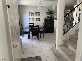 Photo #2: 2500638 Listing 