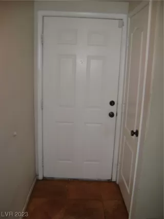 Photo #1: 2500665 Listing 