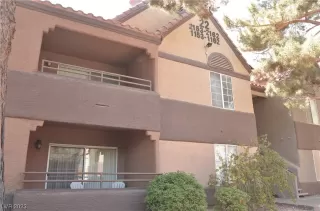 Photo #1: 2500711 Listing 