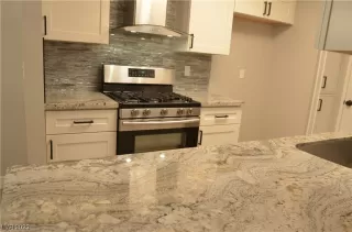 Photo #6: 2500711 Listing 