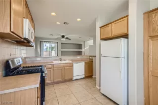 Photo #6: 2500734 Listing 