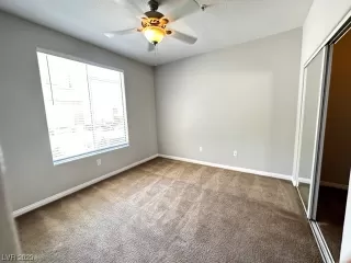 Photo #5: 2500743 Listing 