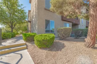 Photo #3: 2500758 Listing 