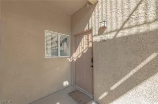 Photo #4: 2500758 Listing 