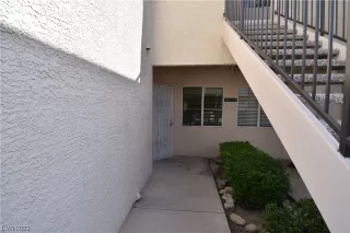 Photo #2: 2500762 Listing 