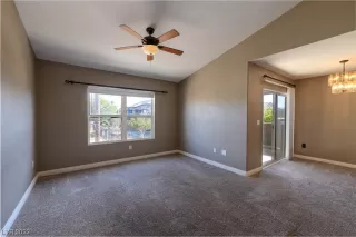 Photo #2: 2500837 Listing