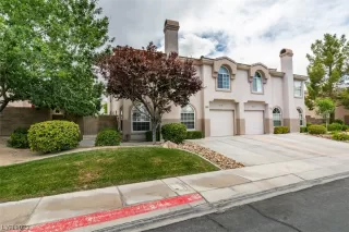 Photo #2: 2500854 Listing 