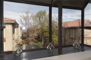 Photo #6: 2500855 Listing