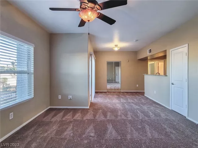 MLS: 2500887 Condo For Sale