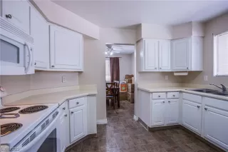 Photo #2: 2500889 Listing 