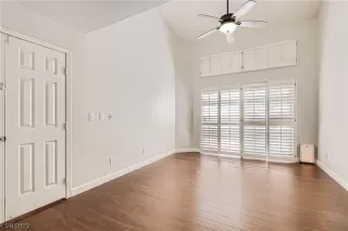 Photo #3: 2500910 Listing