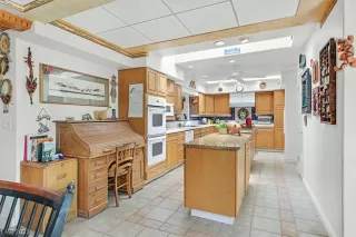 Photo #6: 2500924 Listing