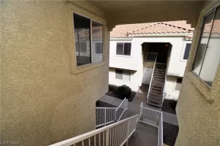 Photo #4: 2501034 Listing 