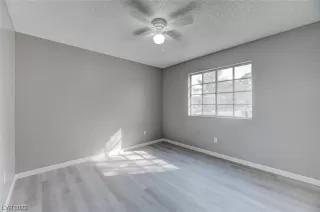 Photo #1: 2501052 Listing 