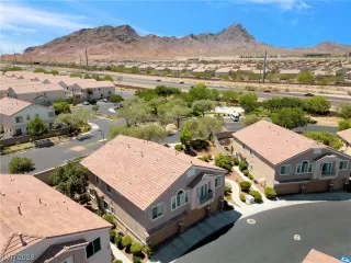 Photo #1: 2501078 Listing