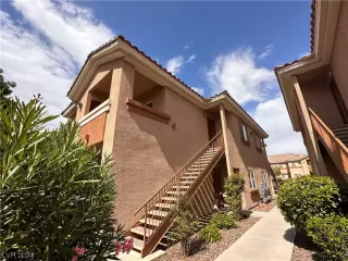 Photo #1: 2501208 Listing 