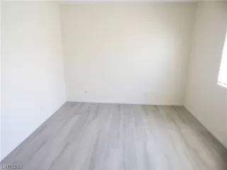 Photo #1: 2501246 Listing 