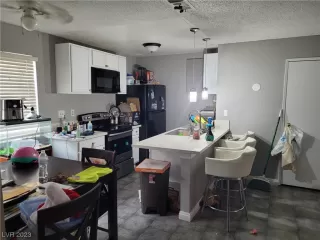 Photo #5: 2501257 Listing 