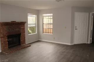 Photo #6: 2501264 Listing 