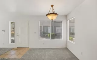 Photo #2: 2501320 Listing 