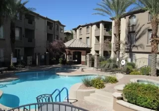 Photo #1: 2501331 Listing