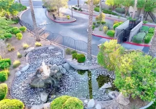 Photo #3: 2501331 Listing