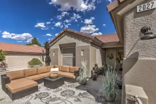 Photo #3: 2501349 Listing