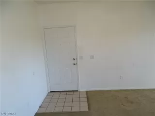 Photo #2: 2501420 Listing 
