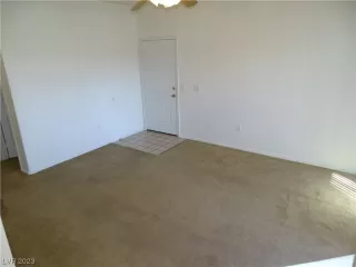 Photo #6: 2501420 Listing 