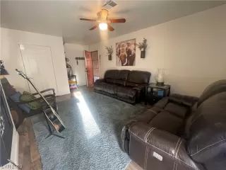 Photo #5: 2501457 Listing 